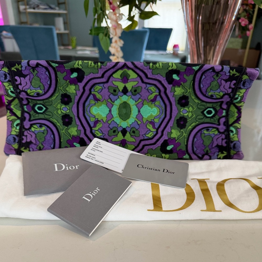 CHRISTIAN DIOR Canvas Embroidered Large Indian Purple Book Tote ~ EUC w/DB & COA - Picture 3 of 16